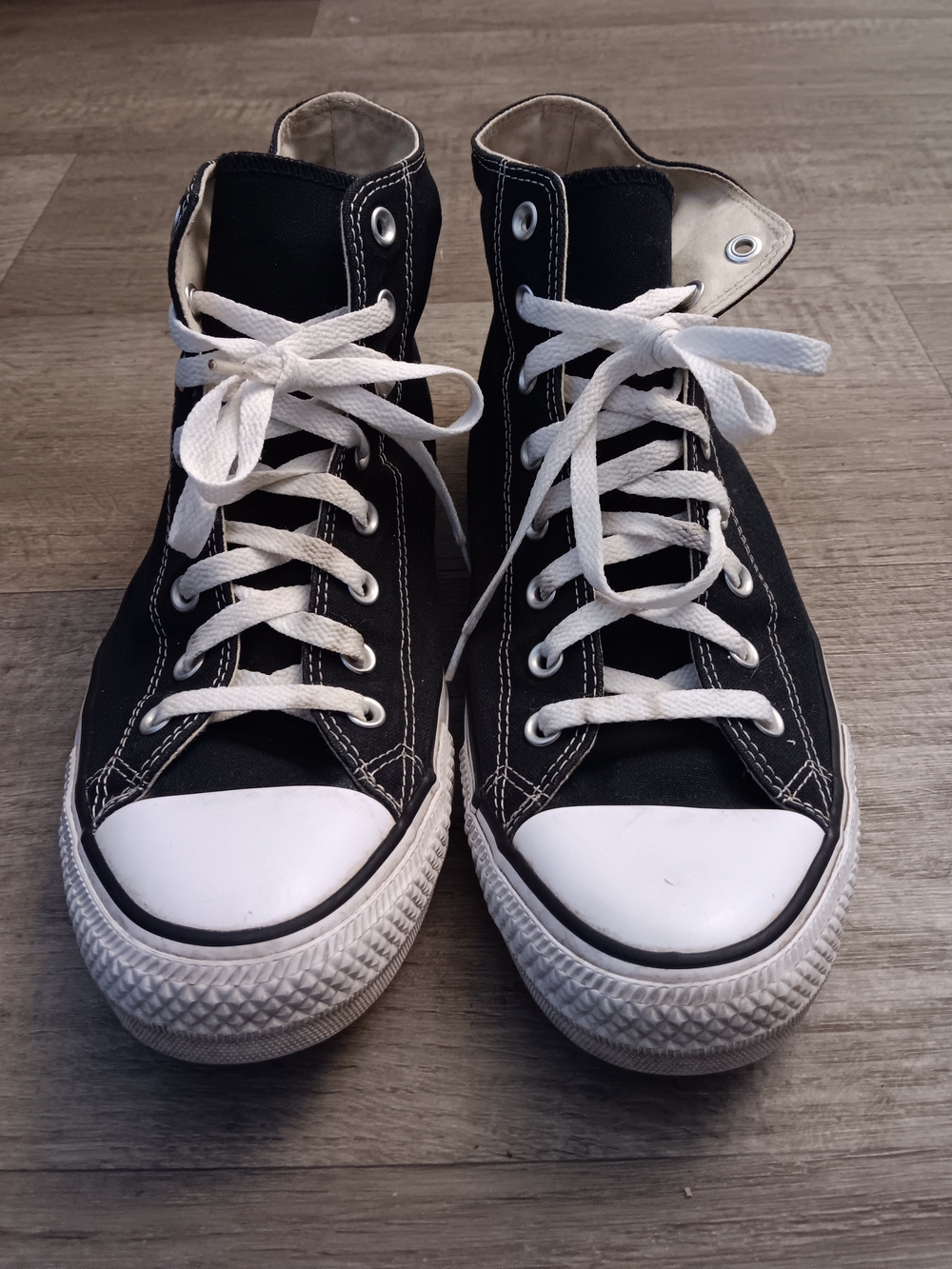 Black Converse All Star high top sneakers Men's Size 11.5